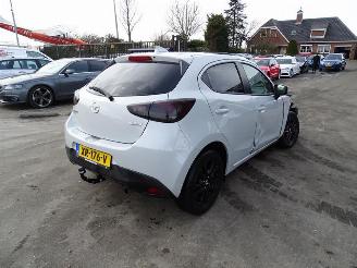 dommages scooters Mazda 2 1.5 SkyActiv-G 90 2019/1