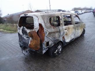 rozbiórka samochody osobowe Dacia Lodgy 1.2 TCe 2013/2