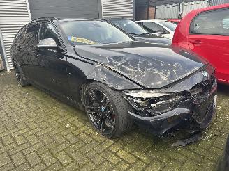 škoda koloběžky BMW 3-serie 320 x drive 2019/3