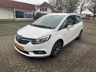 rozbiórka samochody osobowe Opel Zafira TOURER 2.0 cdti 2018/1