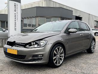 dommages motocyclettes  Volkswagen Golf 1.0 TSI Connected Series 2016/7