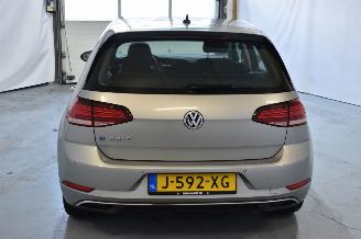 Volkswagen e-Golf E-DITION picture 6