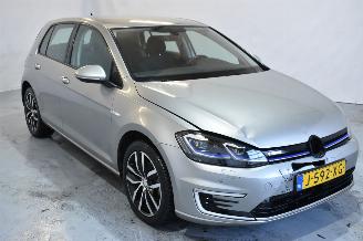 Vaurioauto  passenger cars Volkswagen e-Golf E-DITION 2022/11
