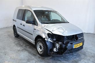 Coche siniestrado Volkswagen Caddy 1.0 TSI L1H1 BMT 2020/10