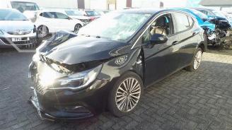 Coche siniestrado Opel Astra Astra K, Hatchback 5-drs, 2015 / 2022 1.4 Turbo 16V 2018/2