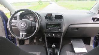 Volkswagen Polo 1.2 TDi  5drs Comfort bleu Motion  Airco   [ parkeerschade achter bumper picture 4