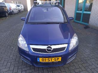 dommages  camping cars Opel Zafira 2.2 COSMO 7 PERSOONS 2006/5