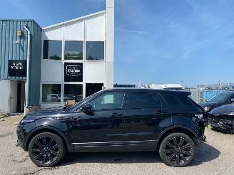 damaged passenger cars Land Rover Range Rover Evoque 2.2 AUTOMAAT TD4 4WD Dynamic Business Edition BJ 2015 226123 KM 2015/1