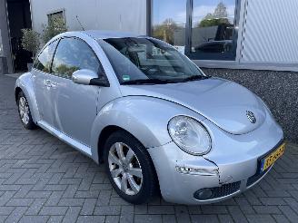 Volkswagen New-beetle 1.4 16V Trendline 122000km picture 5