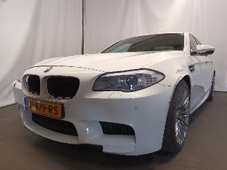 Voiture accidenté BMW Niro M5 (F10) Sedan M5 4.4 V8 32V TwinPower Turbo (S63-B44B) [412kW]  (09-2=
011/10-2016) 2012/10