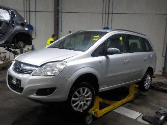 demontáž osobní automobily Opel Zafira Zafira (M75) MPV 1.8 16V Ecotec (Z18XER(Euro 4)) [103kW]  (07-2005/04-=
2015) 2008/0