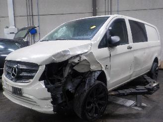 Auto da rottamare Mercedes Vito Vito (447.6) Van 1.6 111 CDI 16V (OM622.951(R9M-503)) [84kW]  (10-2014=
/...) 2016/9