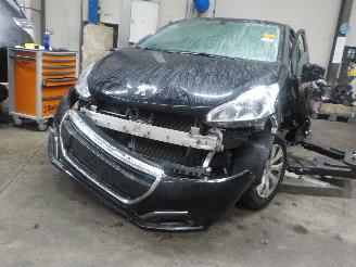 Coche accidentado Peugeot 208 208 I (CA/CC/CK/CL) Hatchback 1.2 Vti 12V PureTech 82 (EB2F(HMZ)) [60k=
W]  (03-2012/12-2019) 2016