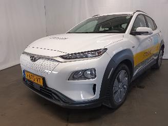 Coche siniestrado Hyundai Kona Kona (OS) SUV 64 kWh (EM16) [150kW]  (04-2018/03-2023) 2020/12
