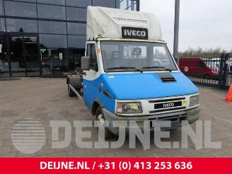 Schadeauto Iveco Daily New Daily I/II, Chassis-Cabine, 1989 / 1999 35.10 1997/8