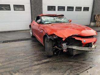 damaged commercial vehicles BMW Z4  2013/6
