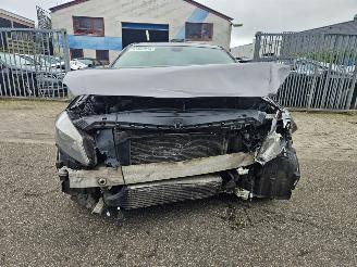skadebil auto Mercedes A-klasse A 180 2013/3