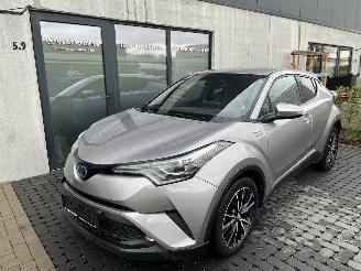 škoda osobní automobily Toyota CH-R TOYOTA CHR 2018 HYBRIDE 2018/2