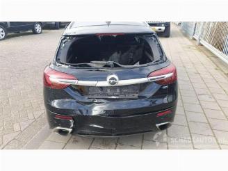 Opel Insignia  picture 4